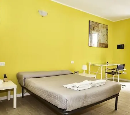 Center City Central Station Apartment