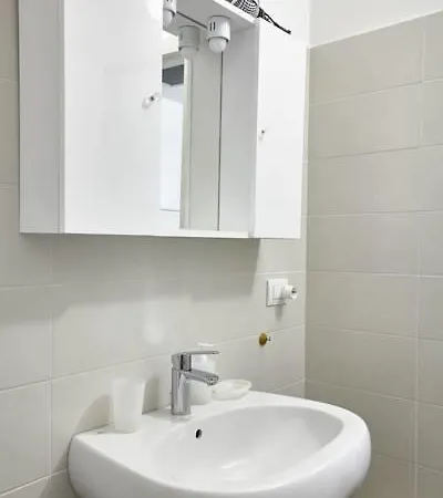 Center City Central Station Apartment *